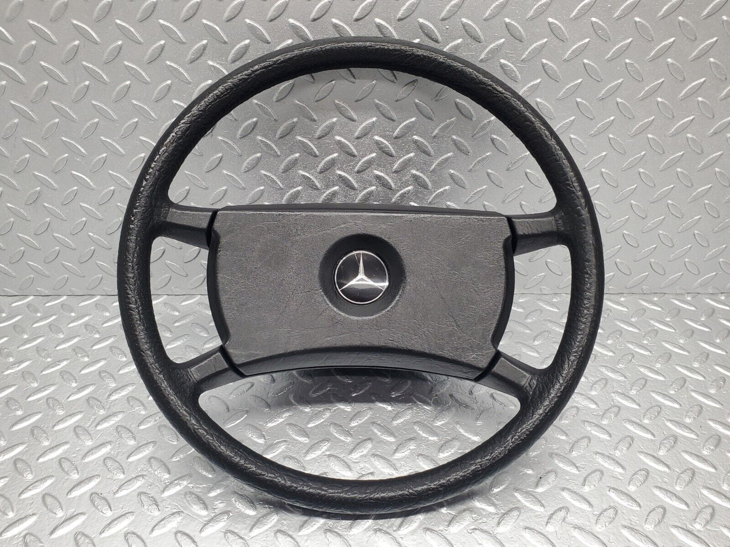 46367 Mercedes-Benz C123 280CE Coupe Steering Wheel 1264640017