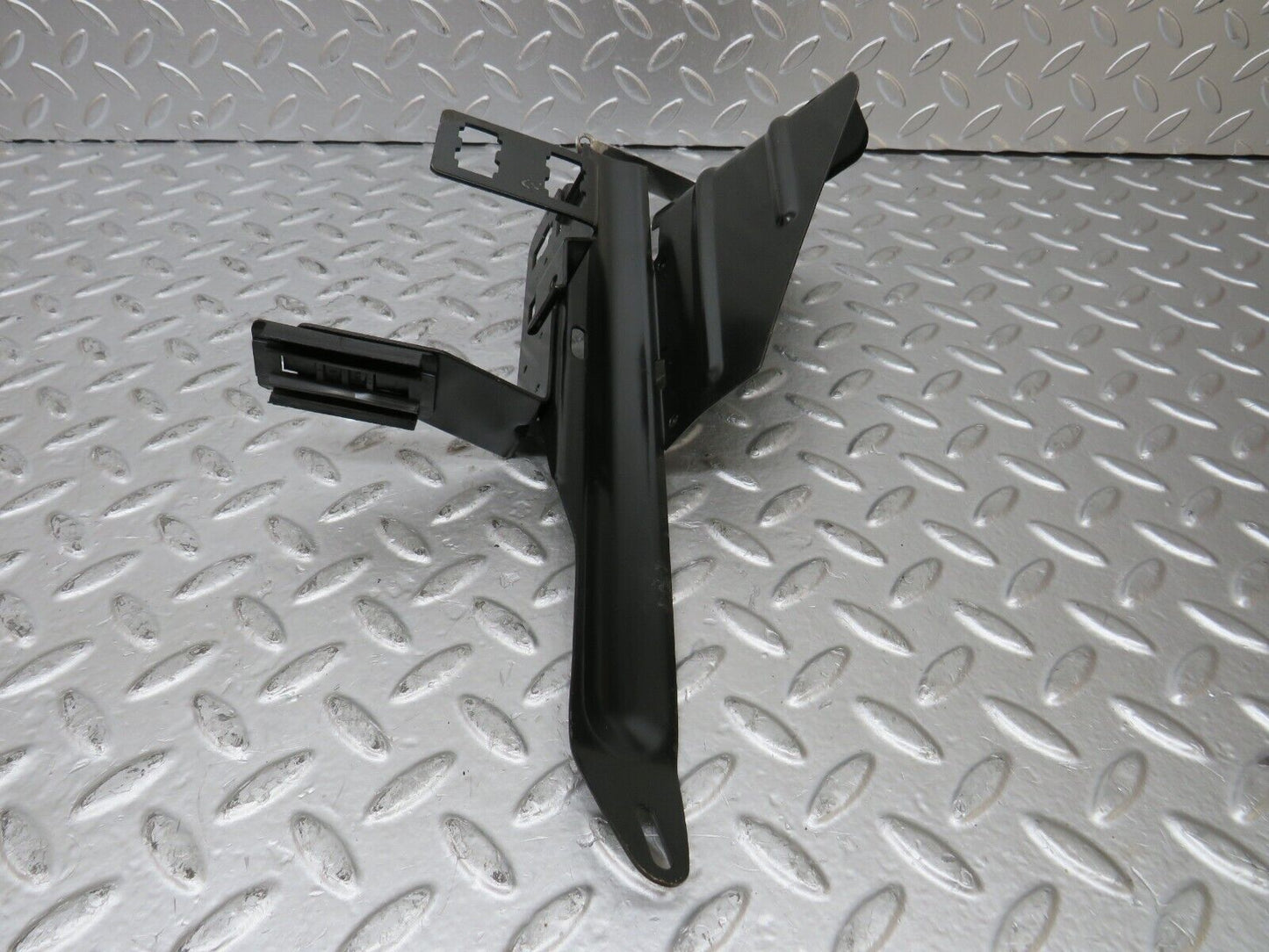 26281 Mercedes-Benz W116 450SE Relay Bracket