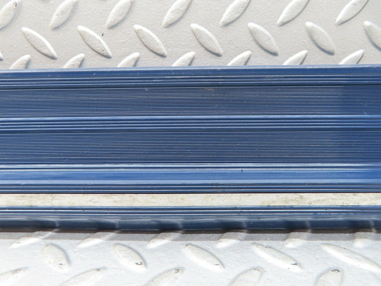 17532 Mercedes-Benz W116 450SEL Rear Right Door Sill Blue