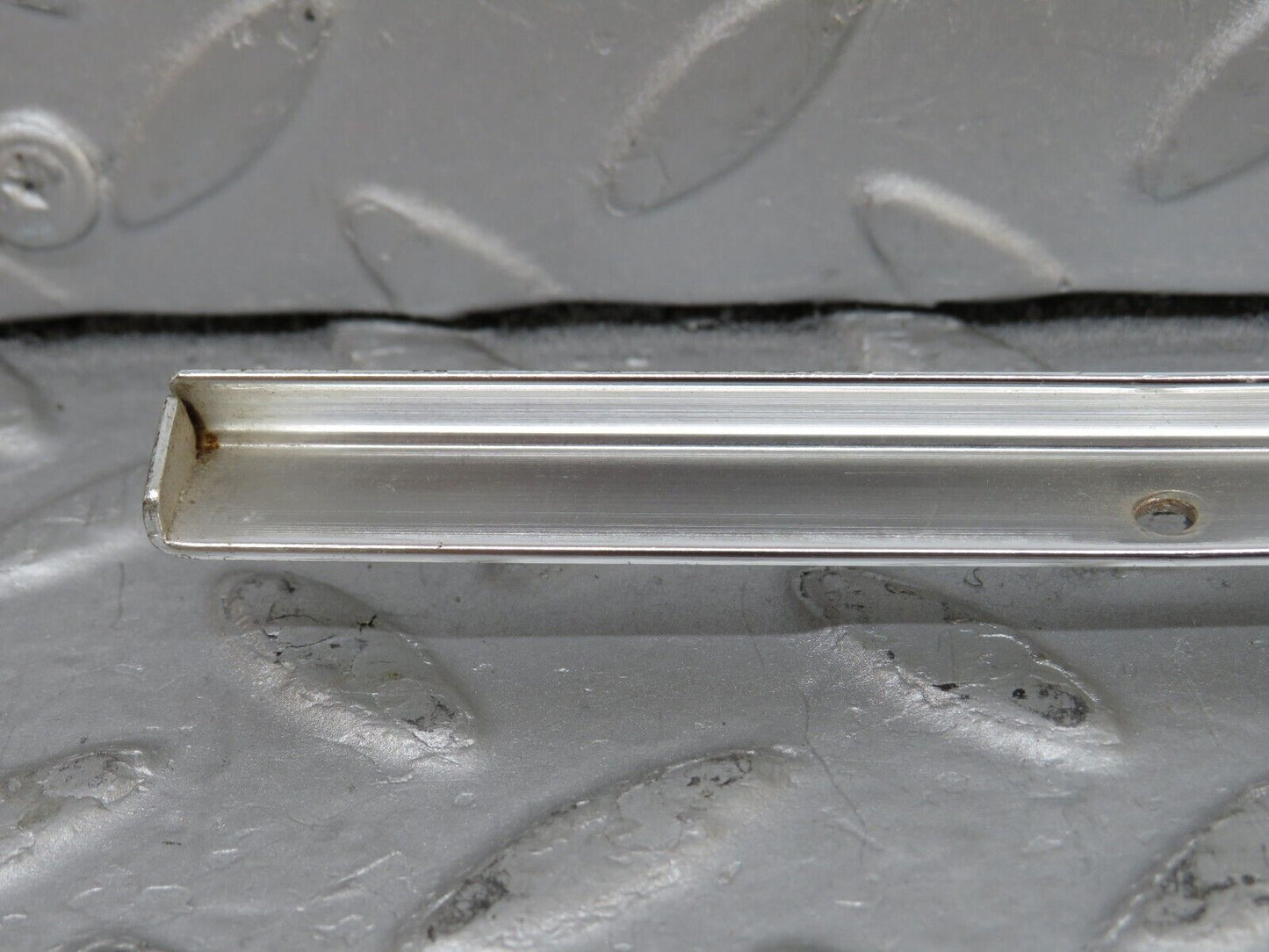 35942 Mercedes-Benz W108 Dashboard Chrome Trim