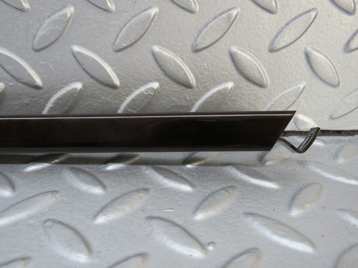 36516 Mercedes-Benz W201 190E Rear Right Door Window Channel