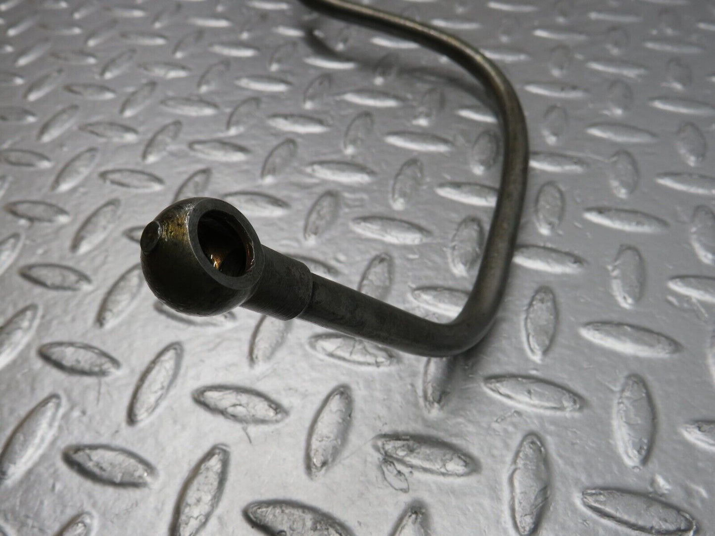 40134 Mercedes-Benz R107 350SL Gearbox Oil Hose Pipe