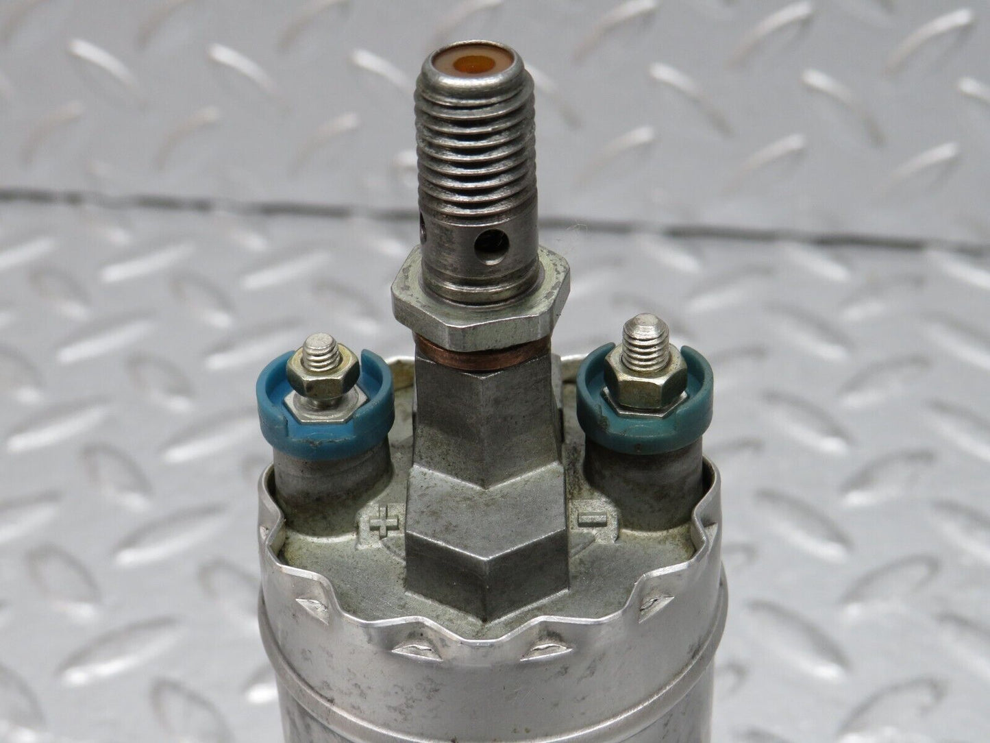 32492 Mercedes-Benz S124 300TE Wagon Fuel Pump Bosch 0020915901 0580254950