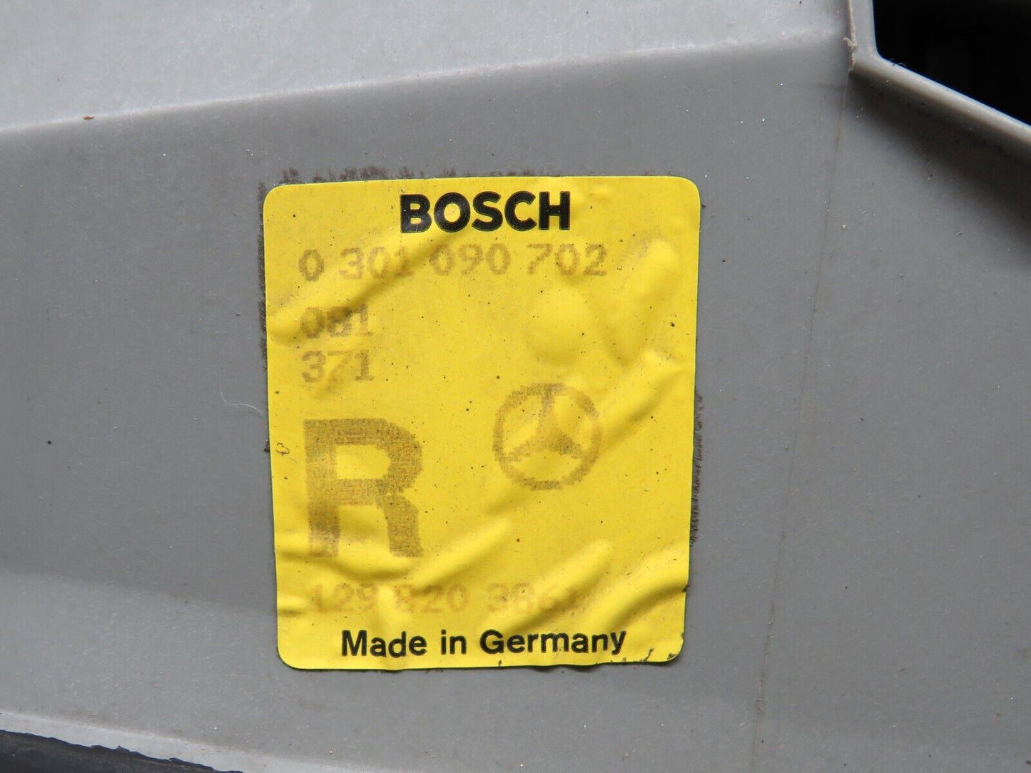 38237 Mercedes-Benz R129 280SL Coupe Headlight Bosch Right 0301090702 1298203861