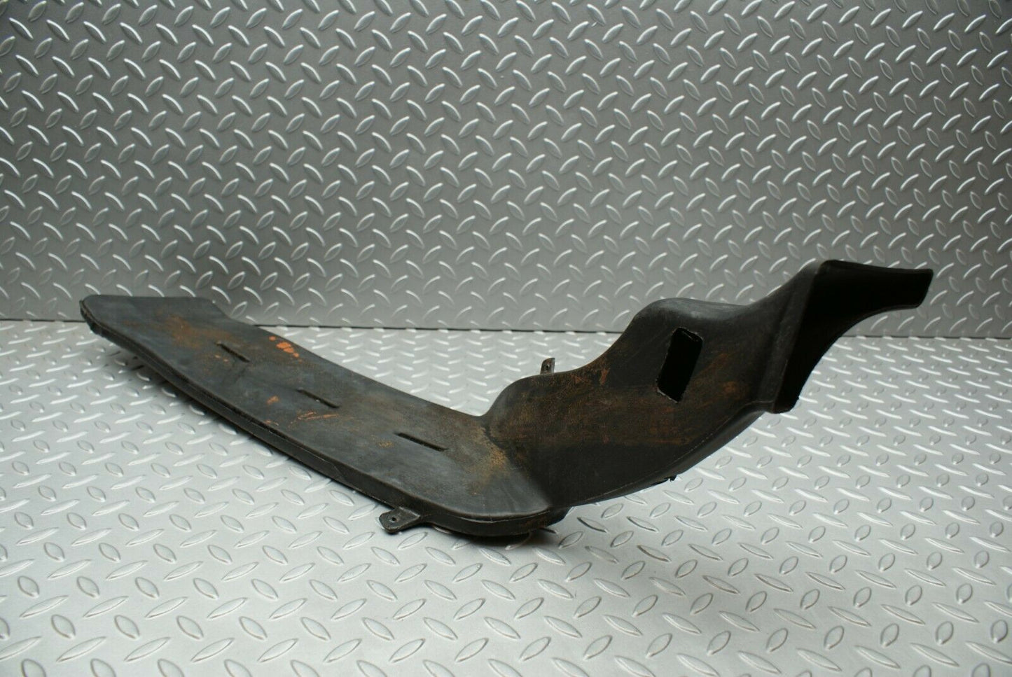 3222 Mercedes-Benz W115 220D Air Duct Heater Ventilation Right 1158310245