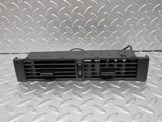 32559 Mercedes-Benz S124 300TE Wagon Dashboard Centre Air Vent
