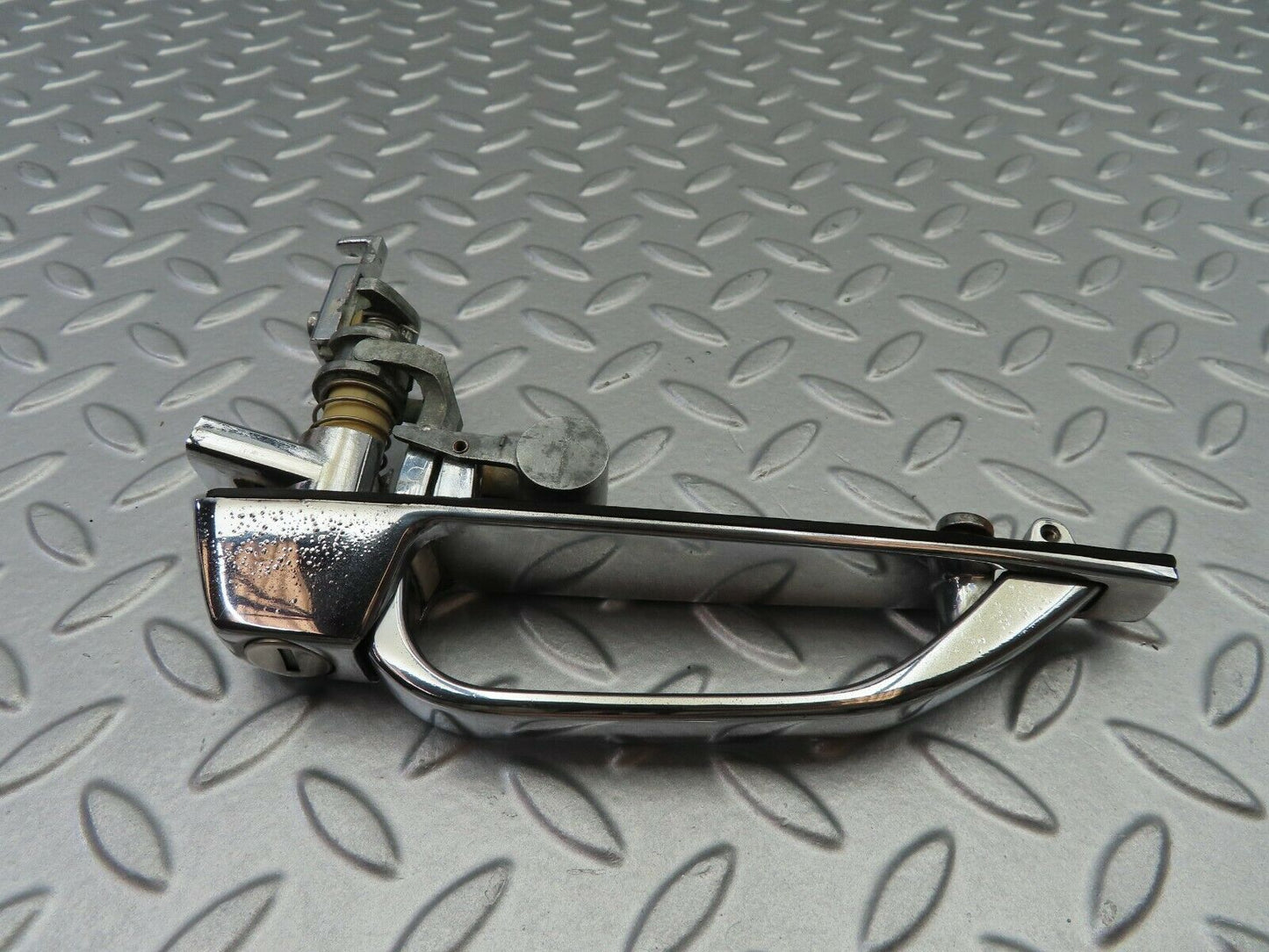 6853 Mercedes-Benz C107 350SLC Coupe Exterior Chrome Door Handle Right