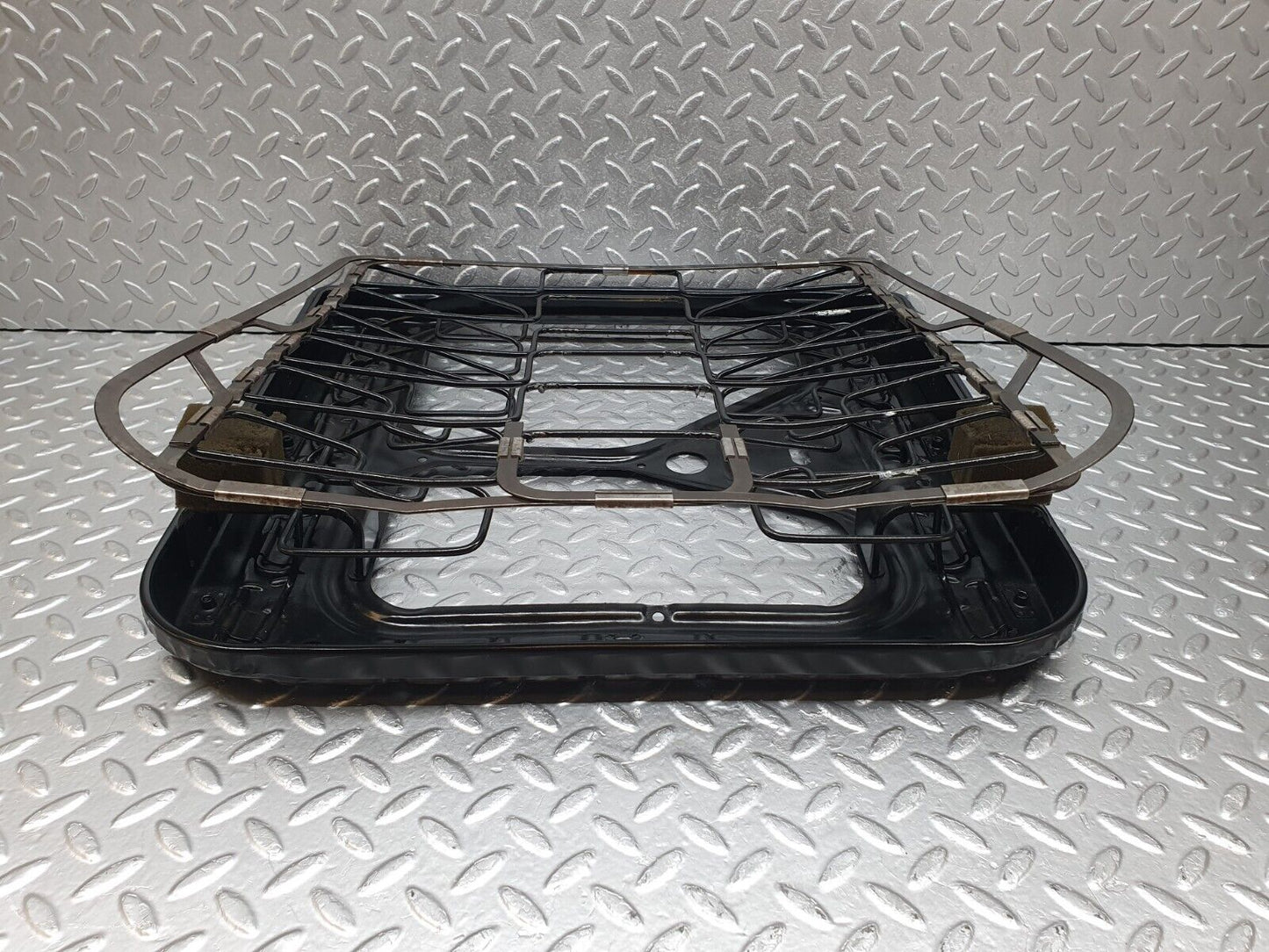 43946 Mercedes-Benz C123 230CE Coupe Front Right Seat Base