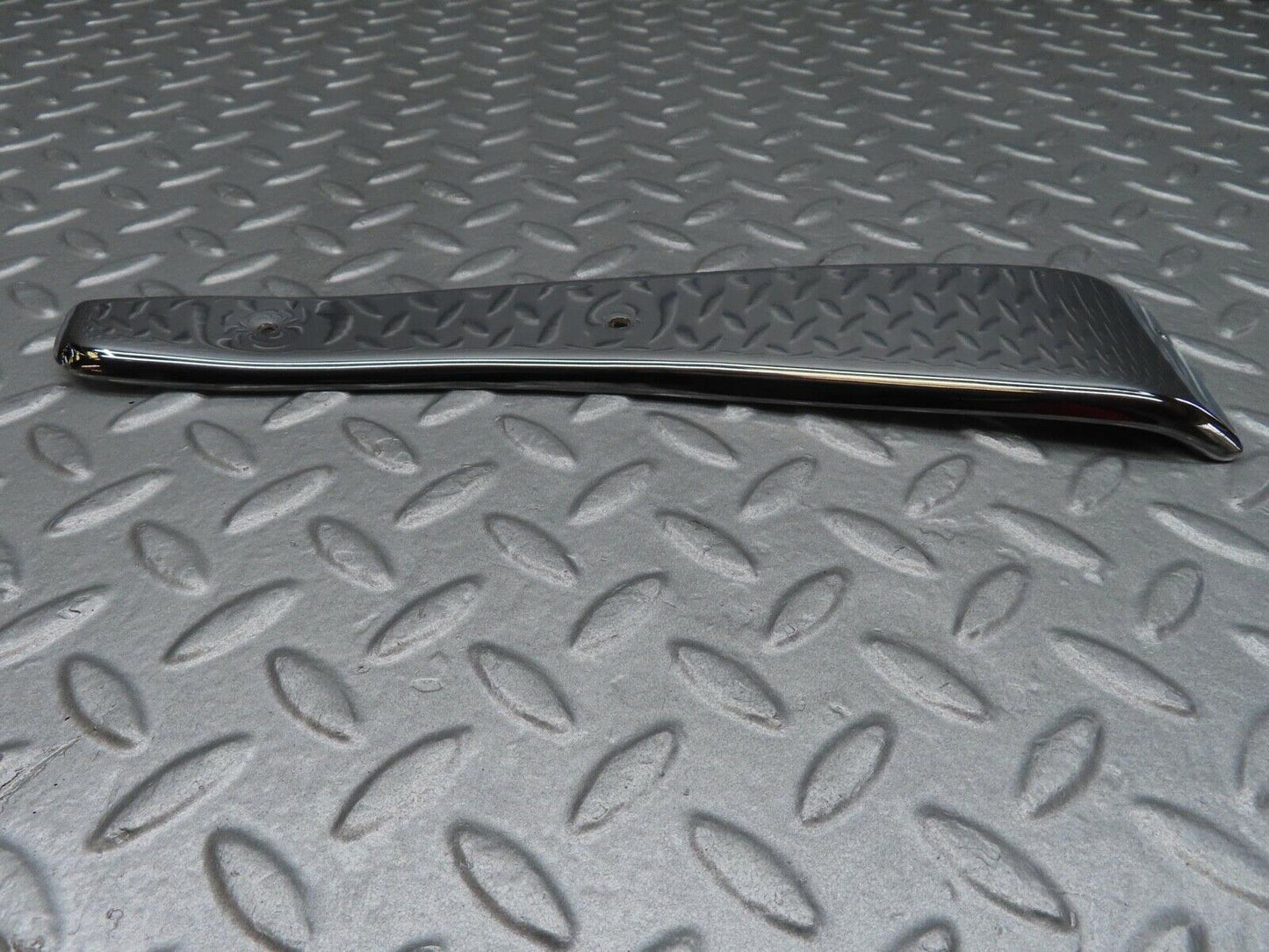 13982 Mercedes-Benz C107 280SLC Left Door Chrome Cover