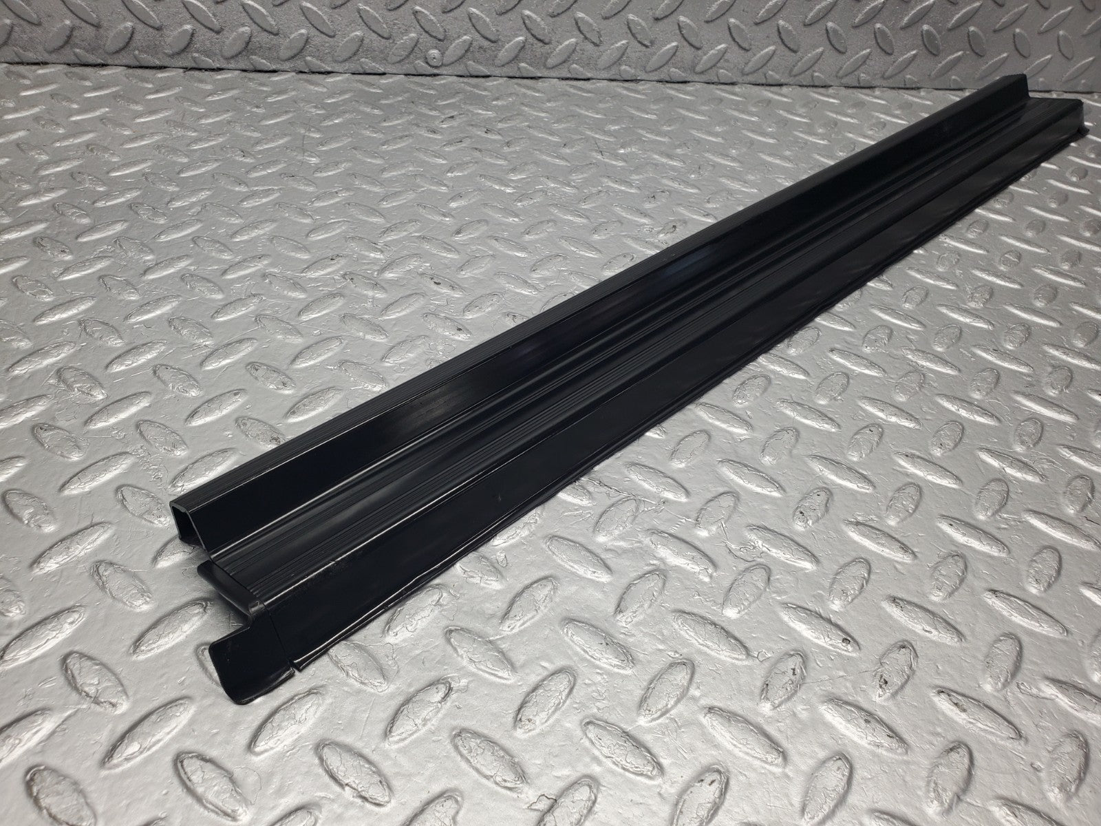 W201 Baby Benz front right door sill used OEM