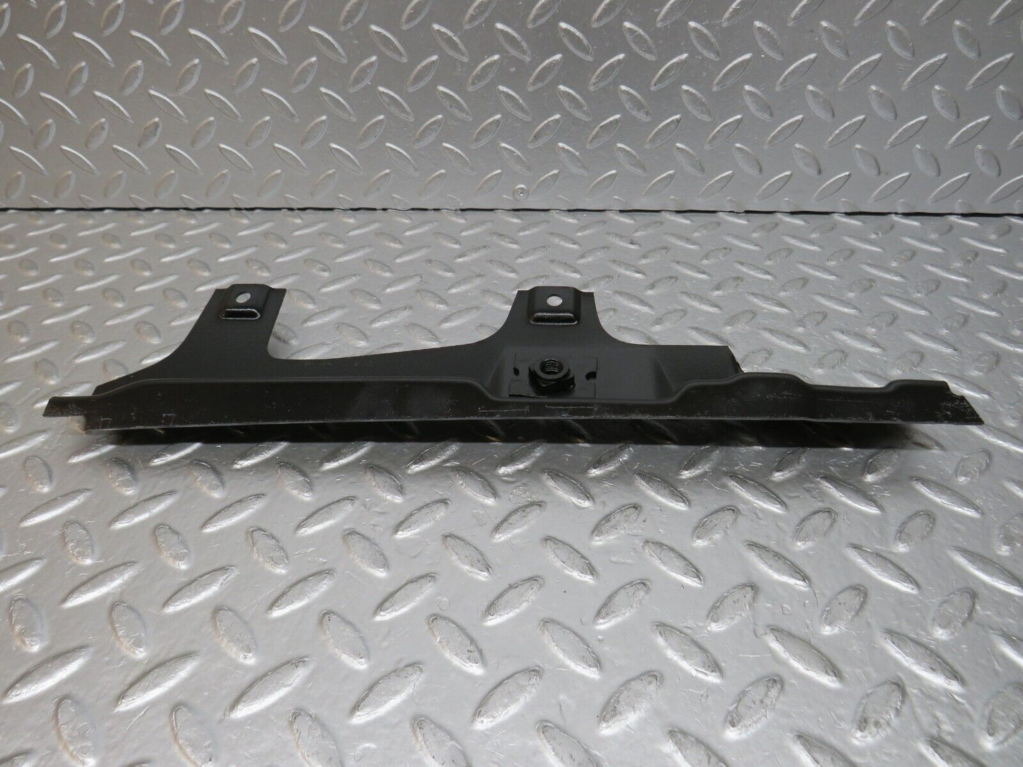 0808 Mercedes-Benz C107 350SLC Coupe Rear Right Inner Window Seal Holder Bracket