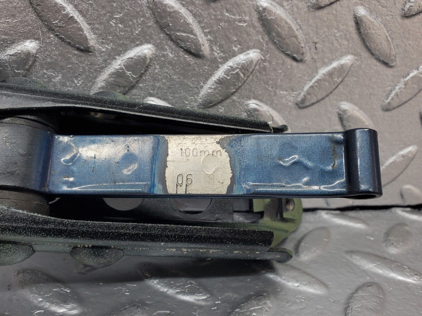 44289 Mercedes-Benz W123 280E Door Safety Check Strap