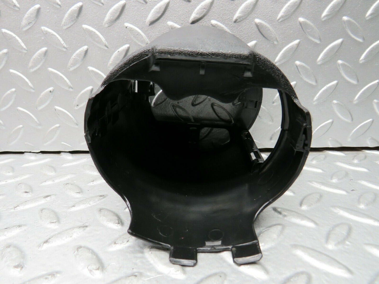 22077 Mercedes-Benz S123 280TE Wagon Steering Column Surround Cover 1234621923
