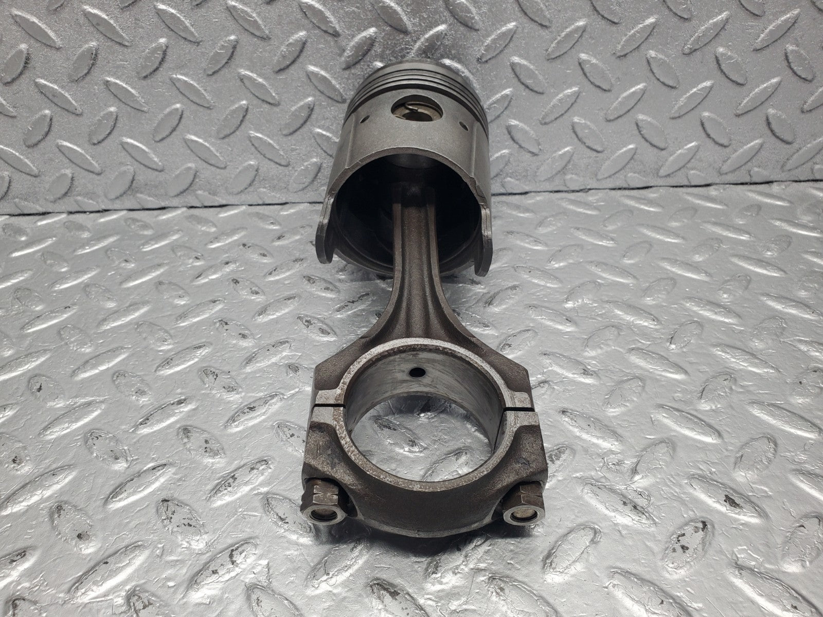 W112 piston and connecting rod used OEM
