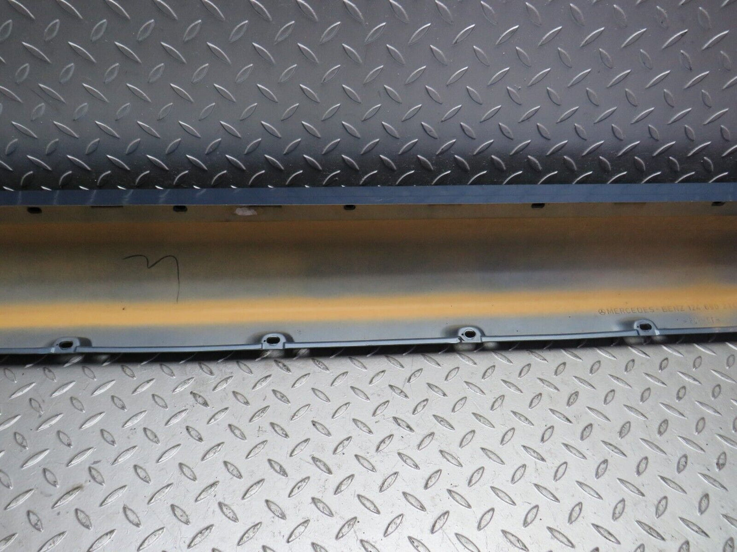 31917 Mercedes-Benz S124 220TE Wagon Side Skirt Left Side 1246902340