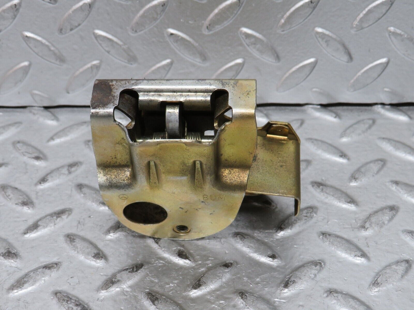 28776 Mercedes-Benz W123 230E Boot Trunk Lock