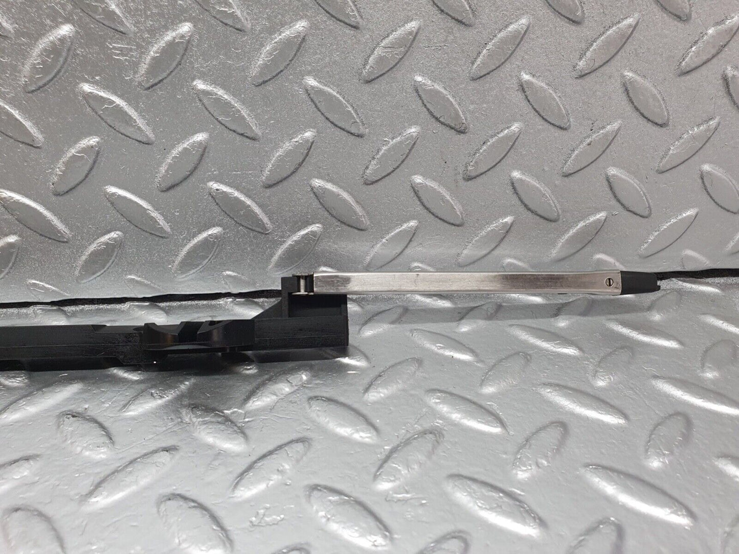 43017 Mercedes-Benz W201 190 Power Sunroof Sliding Mechanism Right 1267820431