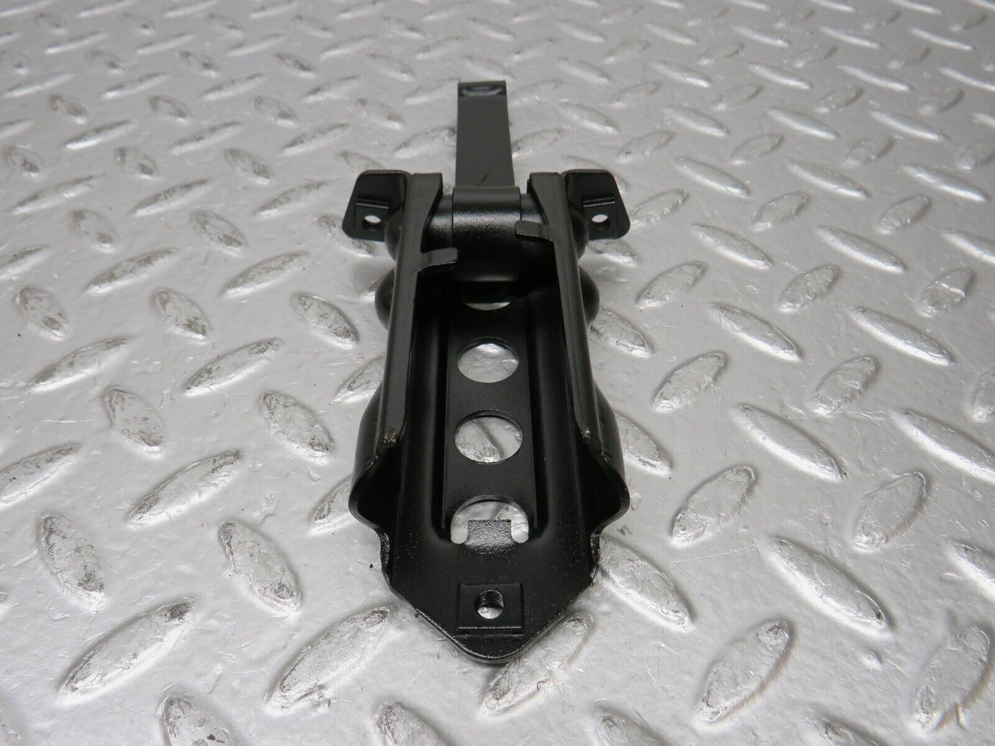 31530 Mercedes-Benz S124 220TE Wagon Door Safety Check Strap