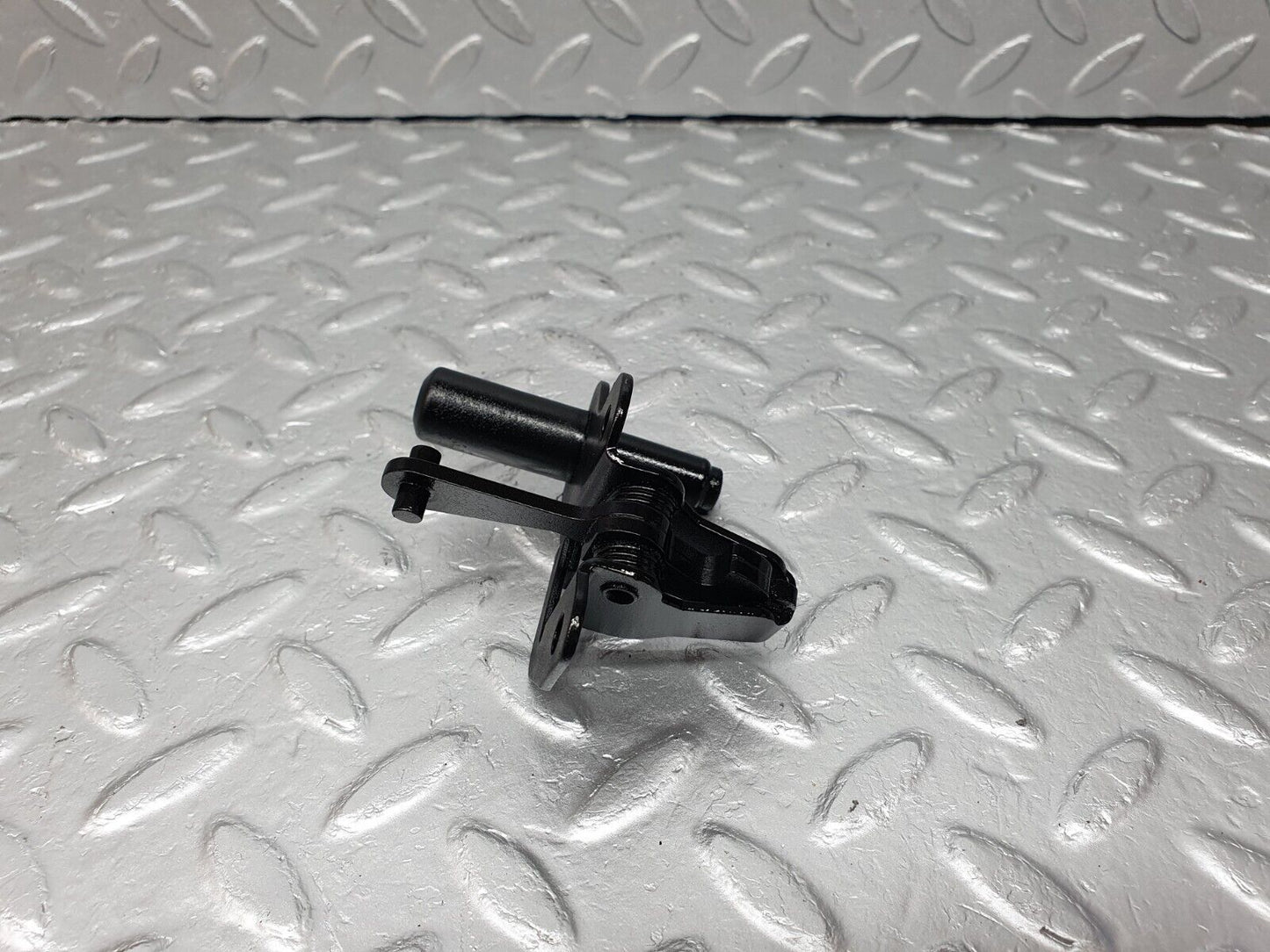41525 Mercedes-Benz W124 200E Bonnet Lock Catch 1248800260