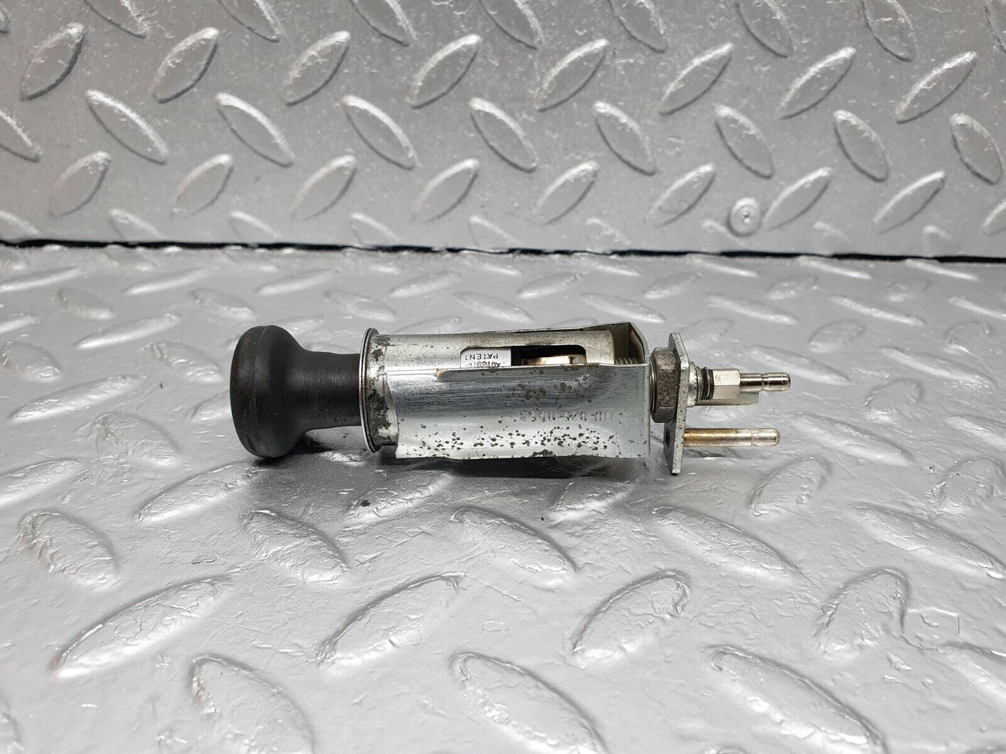 43093 Mercedes-Benz W108 280SE Cigarette Lighter 1108250553