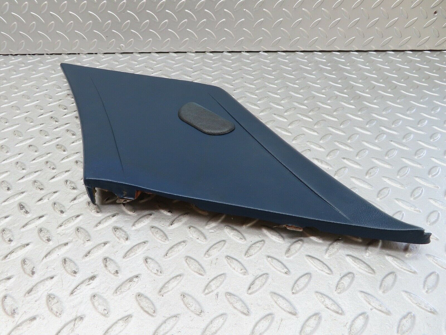 17516 Mercedes-Benz W116 450SEL C Pillar Cover Trim Right Side Blue