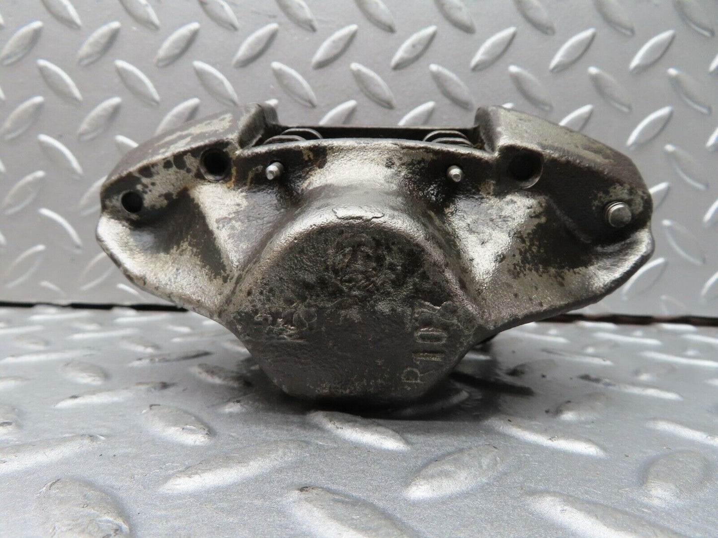 17633 Mercedes-Benz W116 450SEL Rear Left Brake Caliper ATE 38