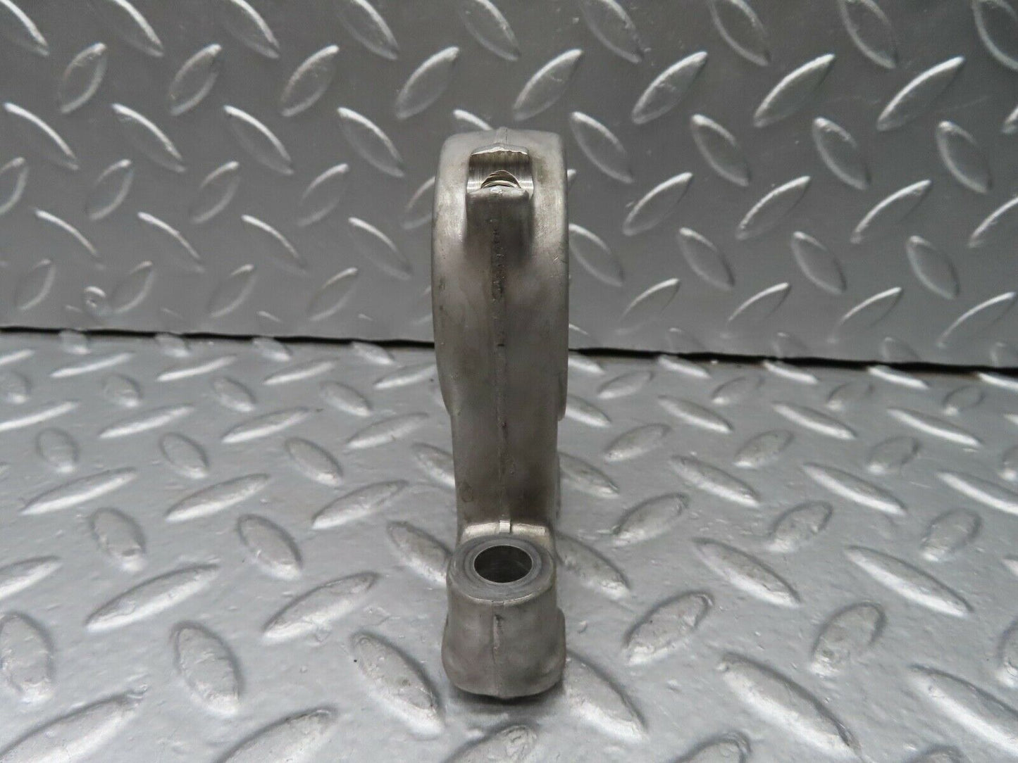 20644 Mercedes-Benz R107 450SL Camshaft Tower Bearing 1160512712