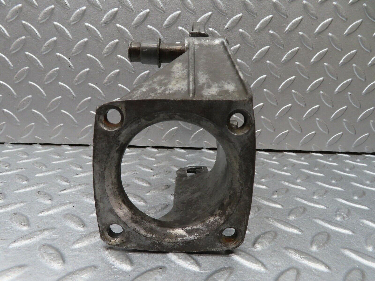 16898 Mercedes-Benz C123 280CE Coupe Brake Pedal Bracket 1232900219
