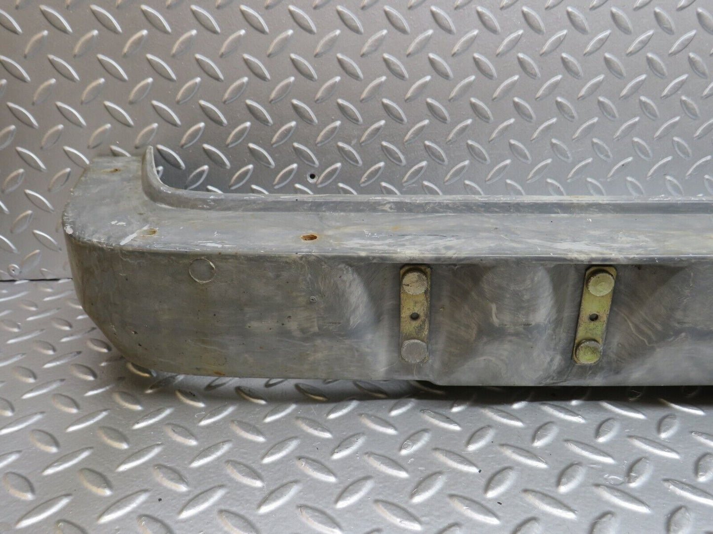 36313 Mercedes-Benz W126 420SE Rear Bumper Bracket Reinforcement 1268851105