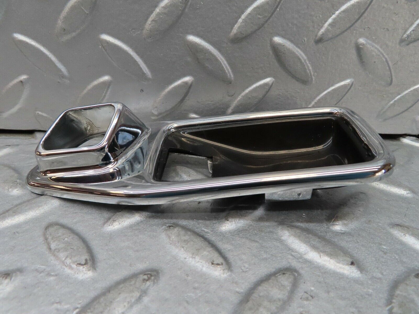 16980 Mercedes-Benz C123 280CE Coupe Chrome Frame For Door Opener 1167660111