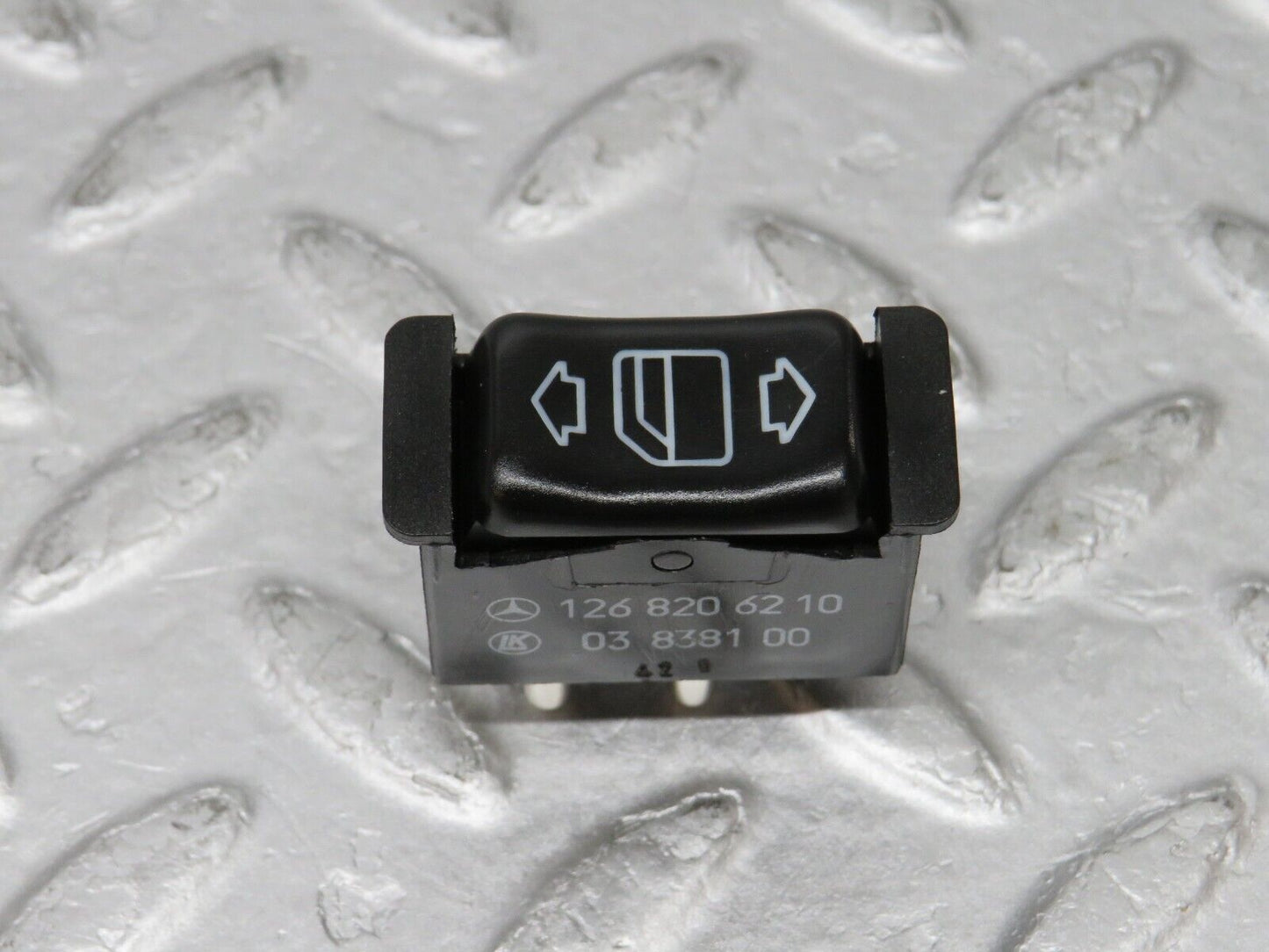 36084 Mercedes-Benz W126 420SE Electric Window Switch Left 1268206210