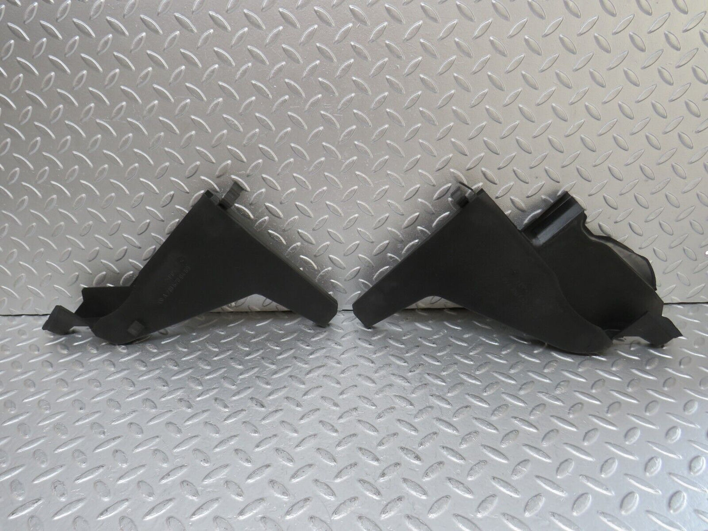 34996 Mercedes-Benz W210 320E Water Drain Pair 2106280369 2106280469