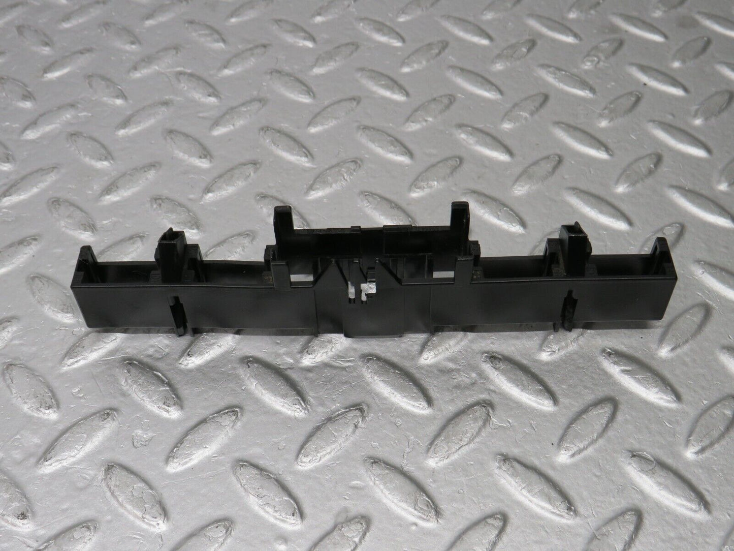 38387 Mercedes-Benz R129 280SL Coupe Connector Holder 1295451340