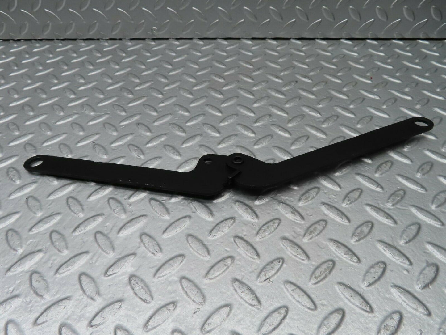 19829 Mercedes-Benz W108 280SE Bonnet Hinge Right