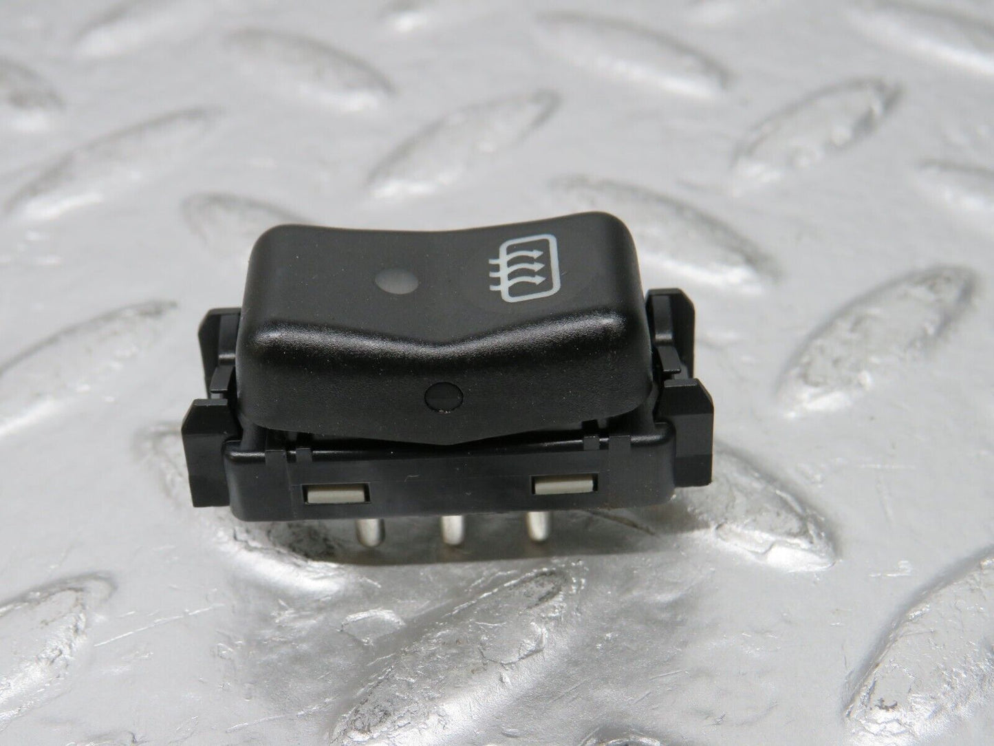 30516 Mercedes-Benz W124 230E Rear Windscreen Defroster Switch 1298207410