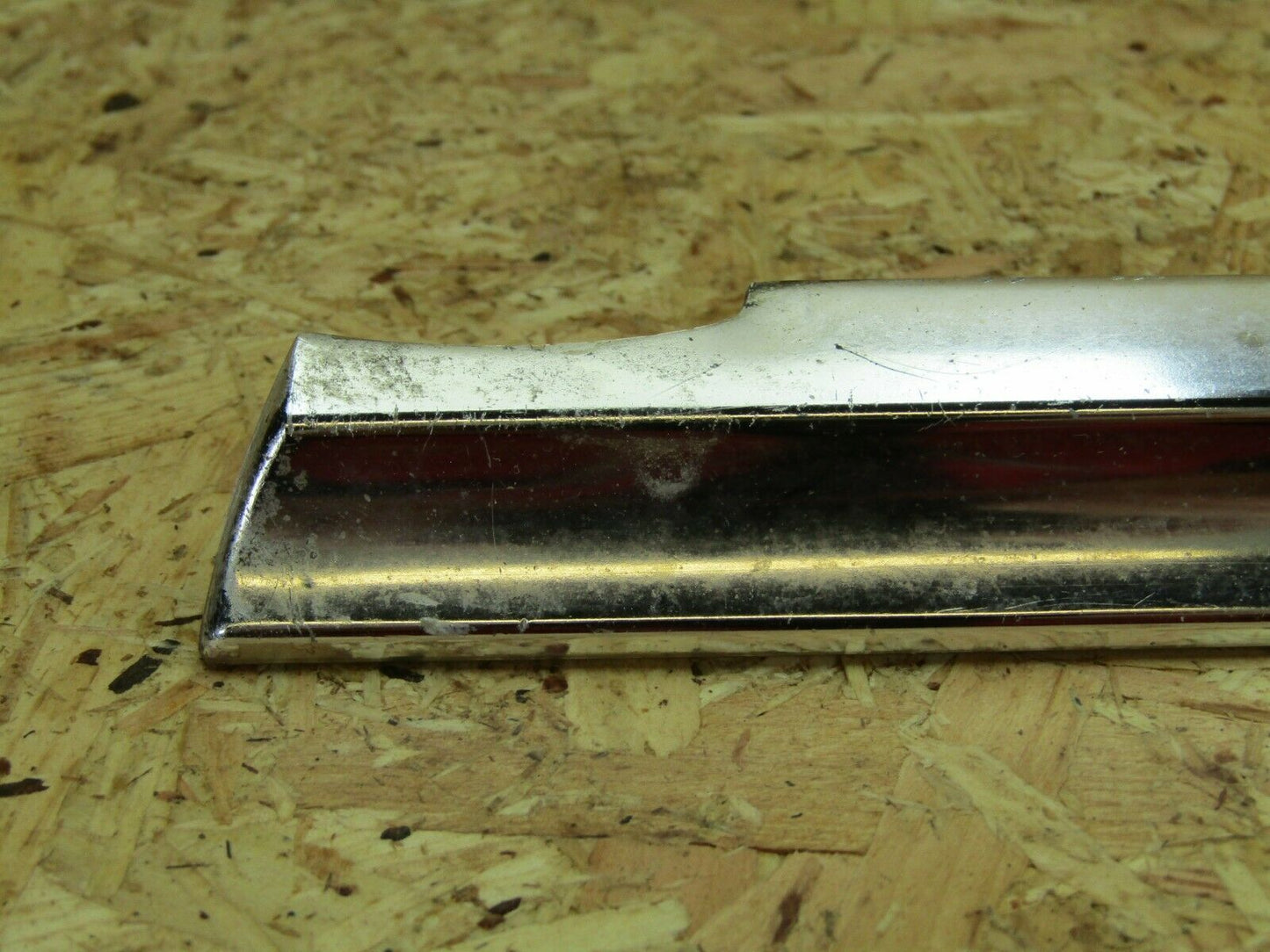 2130 Mercedes-Benz W116 350SE Rear Right Door Chrome Trim