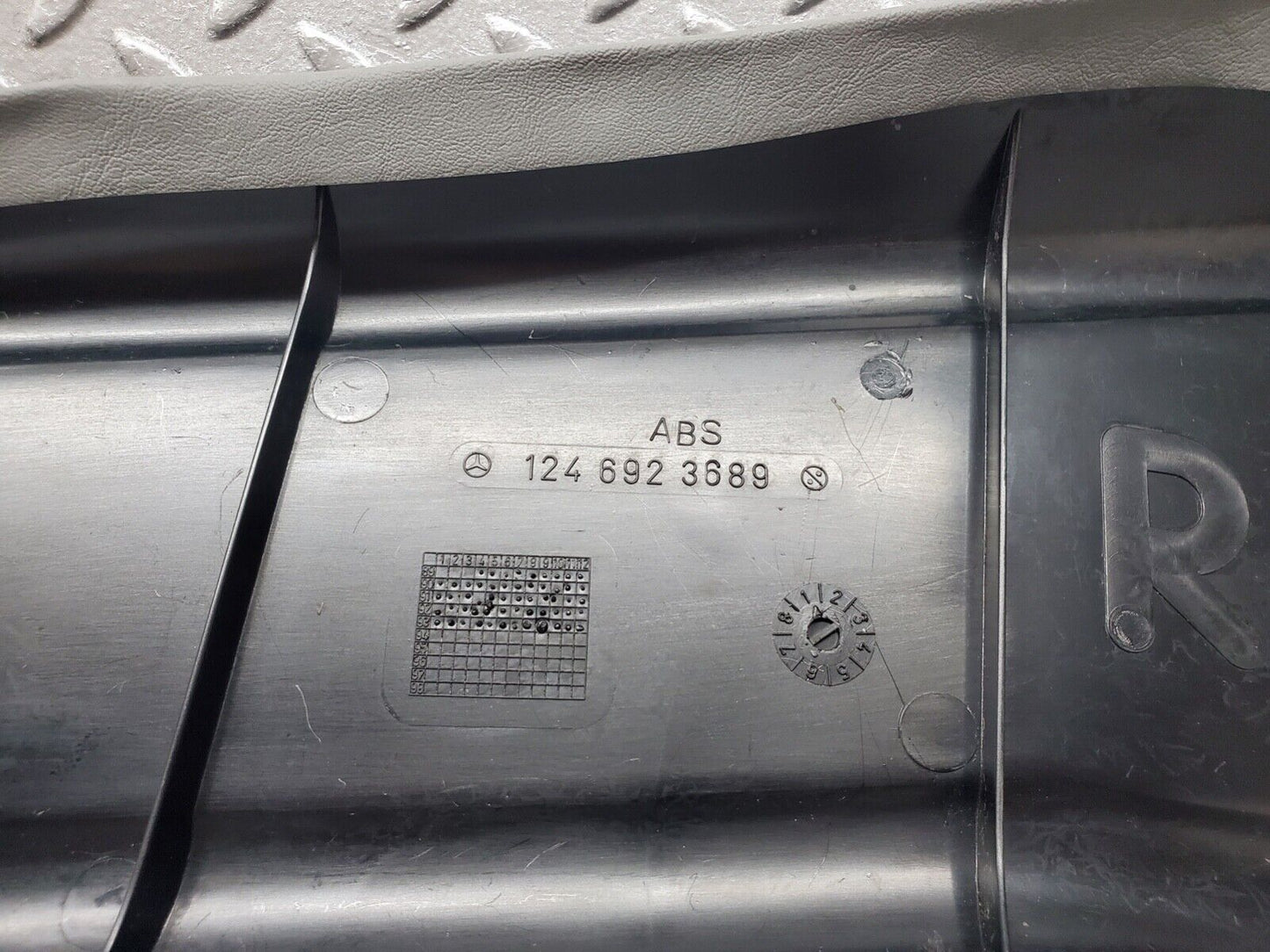 44579 Mercedes-Benz W124 220E B Pillar Cover Right Side Grey 1246923689