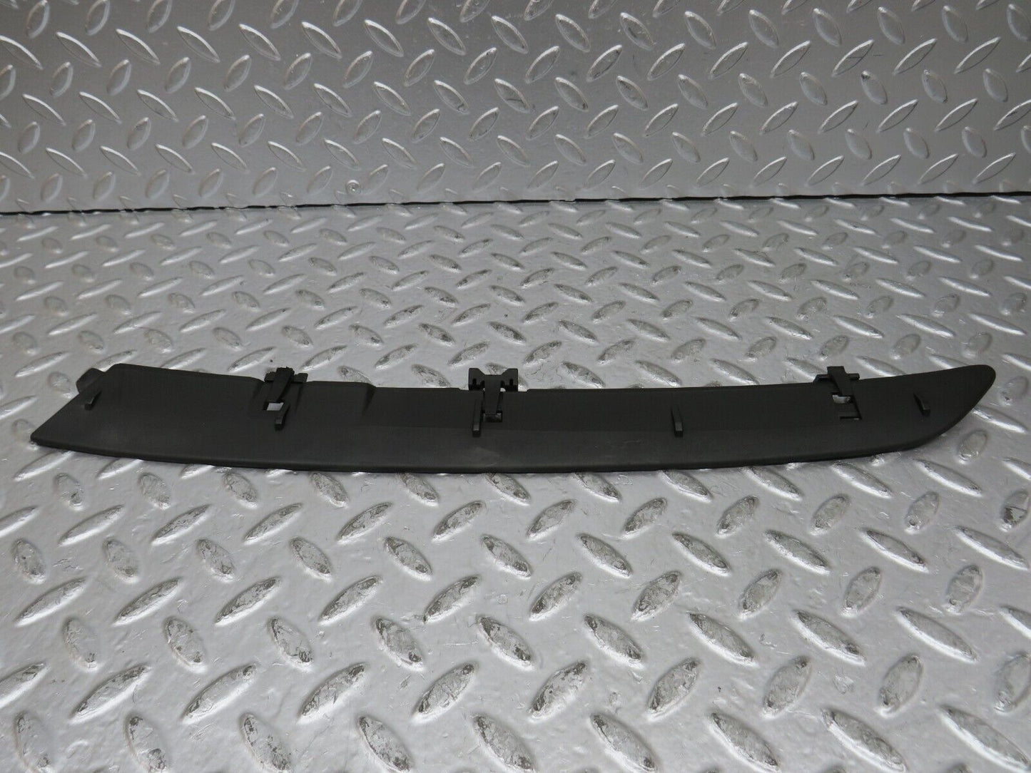 27241 Mercedes-Benz W123 280E Rear Left C Pillar Plastic Trim