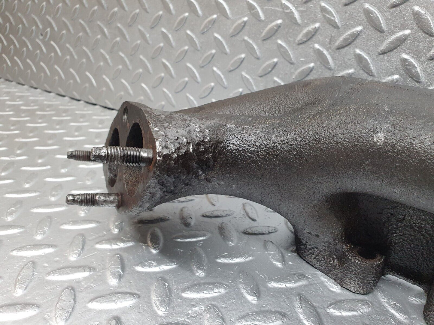 44221 Mercedes-Benz C123 230CE Coupe Exhaust Manifold 1021422301