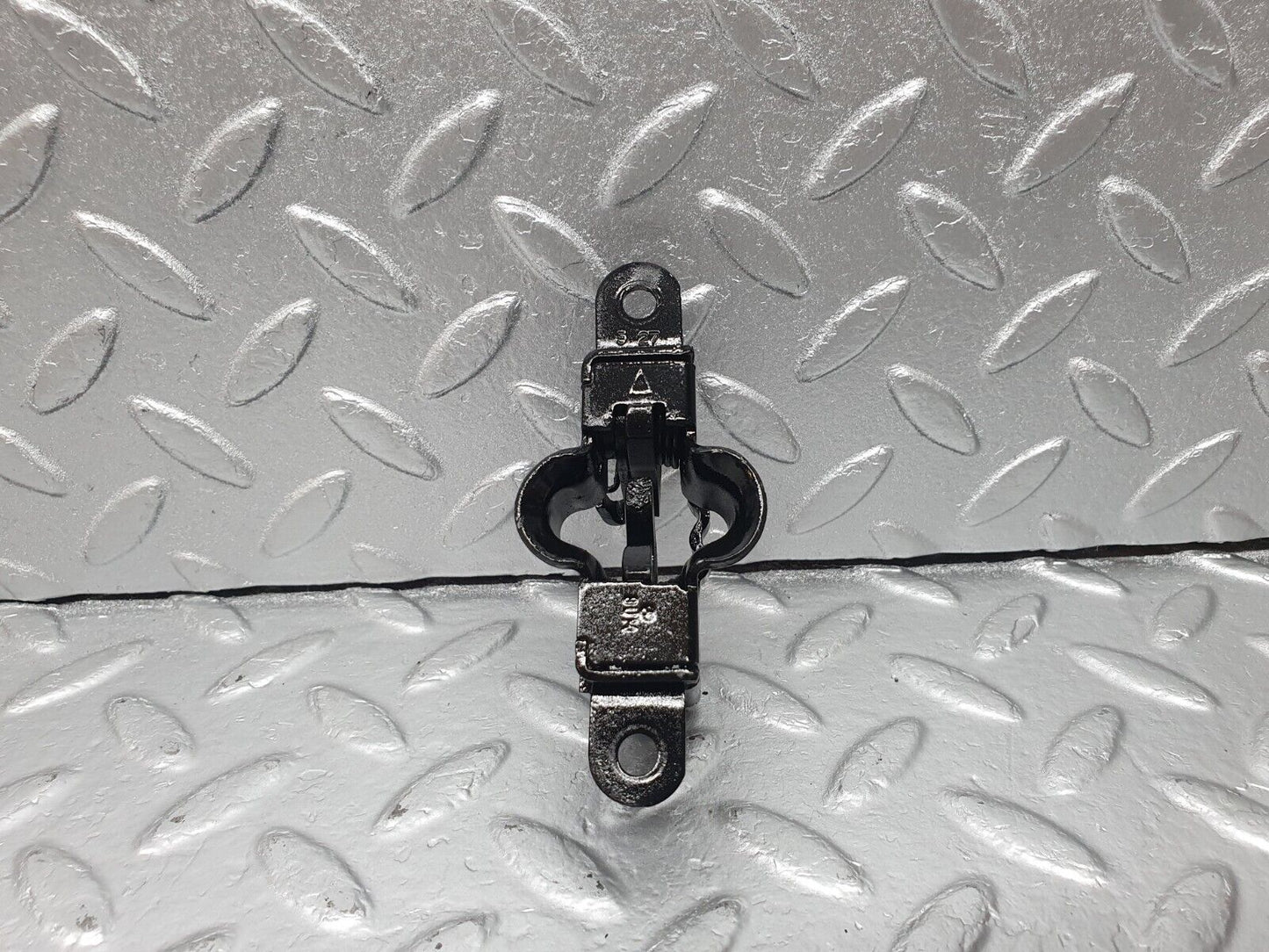 42244 Mercedes-Benz R129 320SL Coupe Bonnet Lock Latch