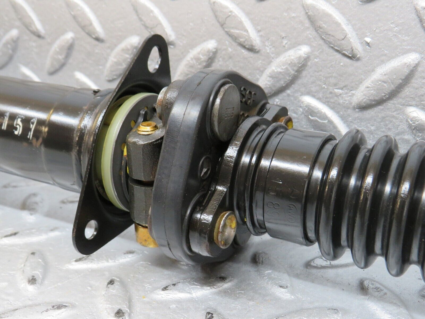 36498 Mercedes-Benz W201 190E 2.0L Steering Column
