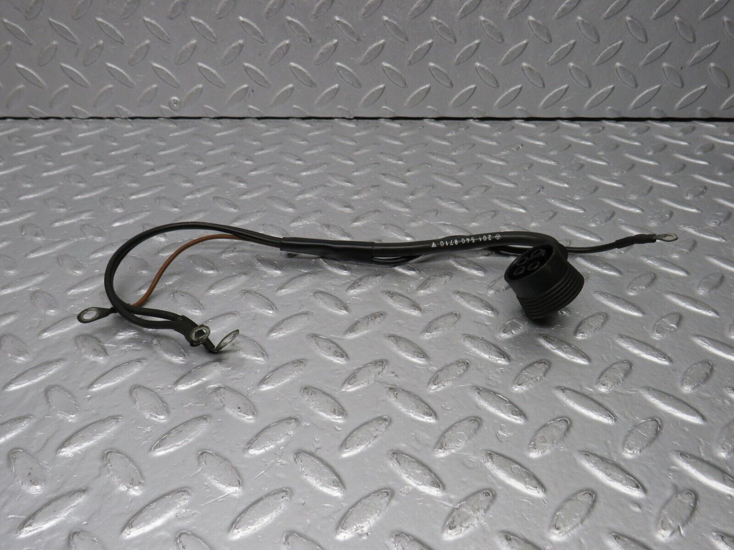 38870 Mercedes-Benz W201 190E Ignition Coil Cable Wire 2015408710
