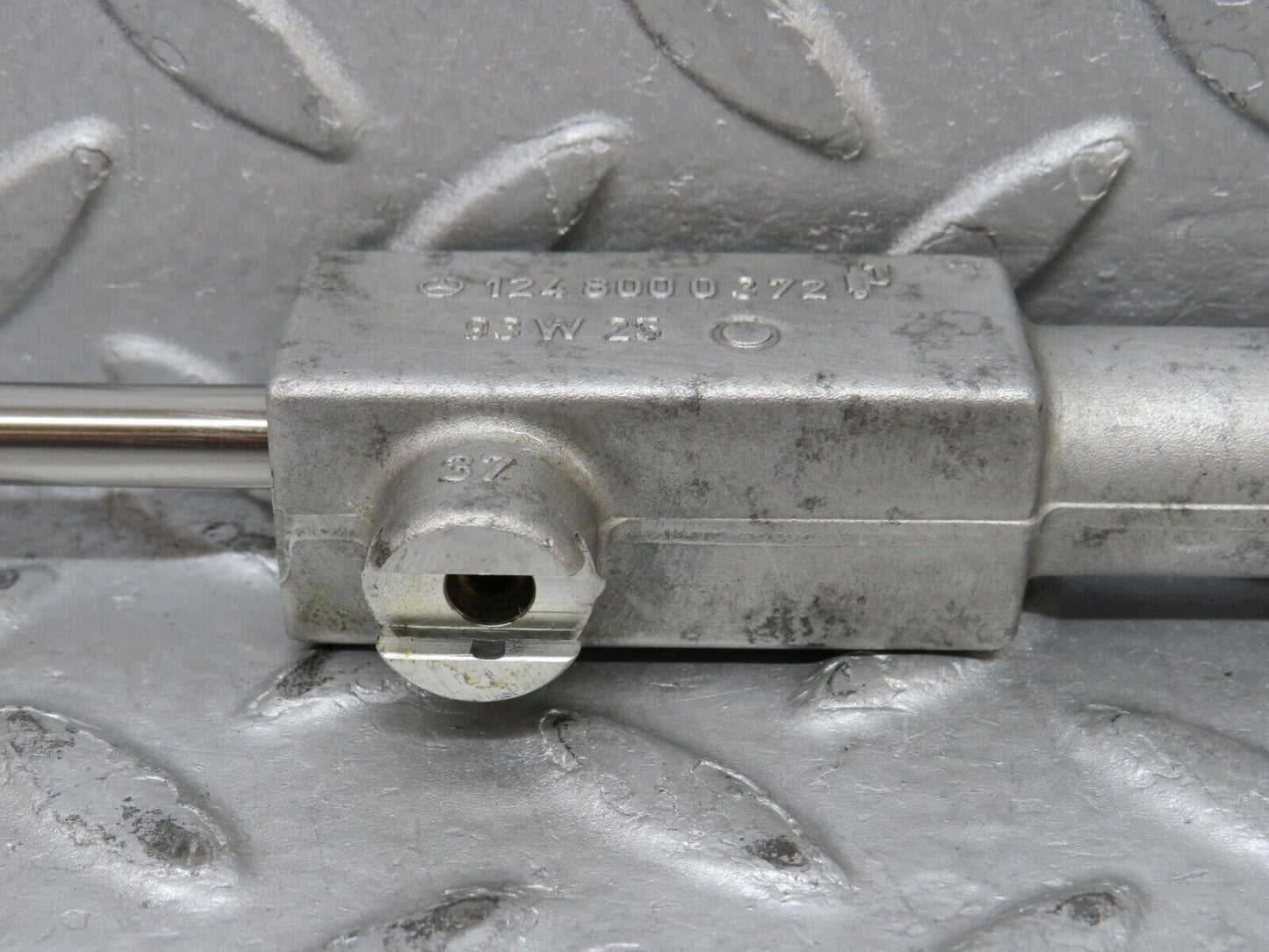 37821 Mercedes-Benz A124 320E Cabriolet Soft Top Hydraulic Actuator Left Side 1248000372