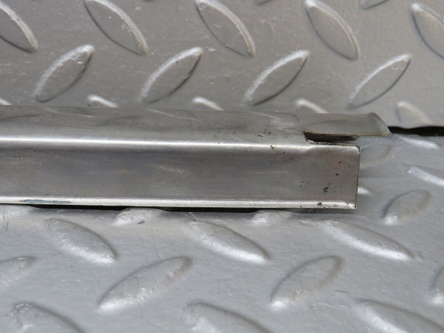 35764 Mercedes-Benz W108 Rear Right Door Sill Chrome
