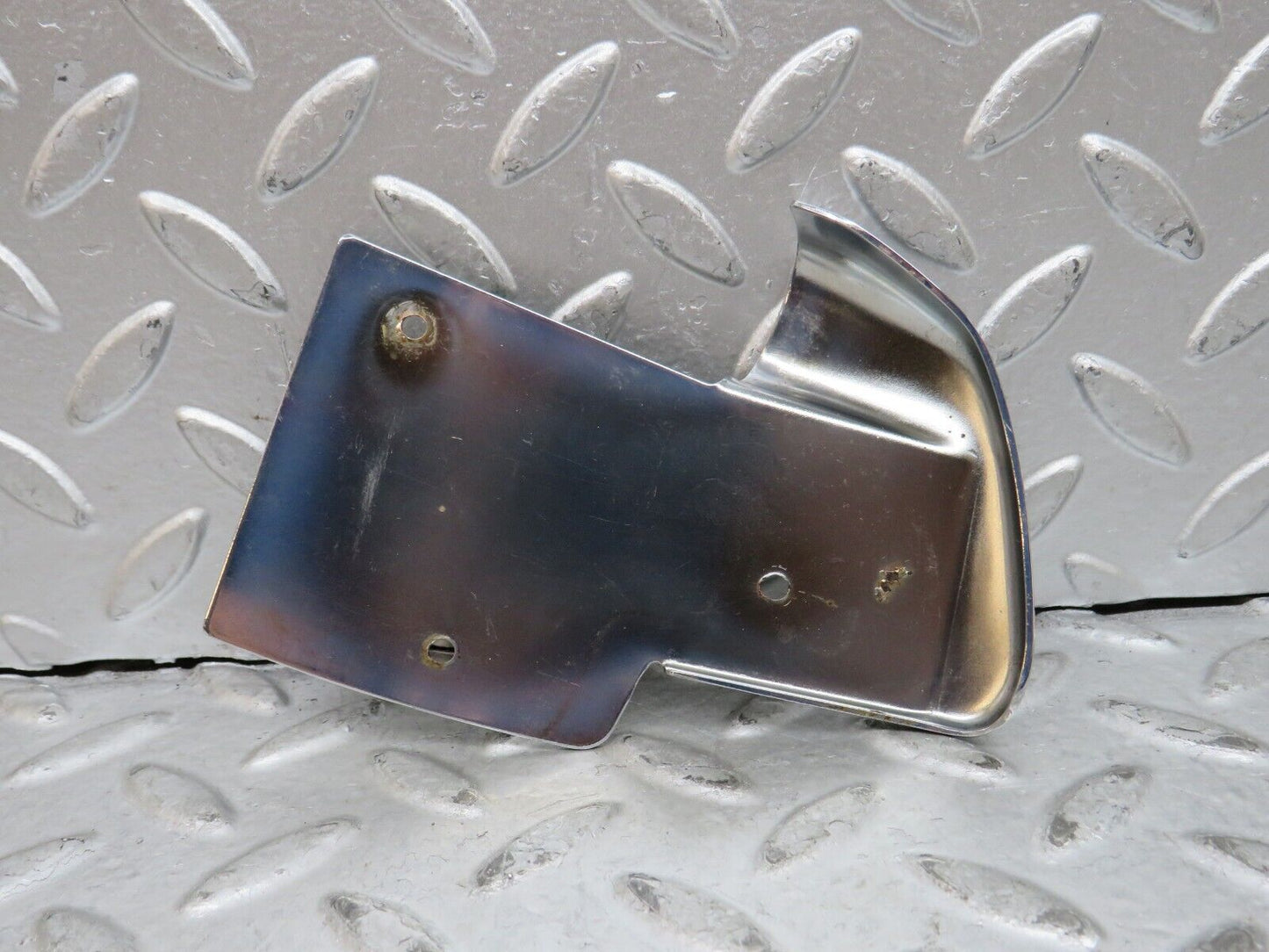 29133 Mercedes-Benz C124 320CE Coupe B Pillar Chrome Cover Plate Right Side