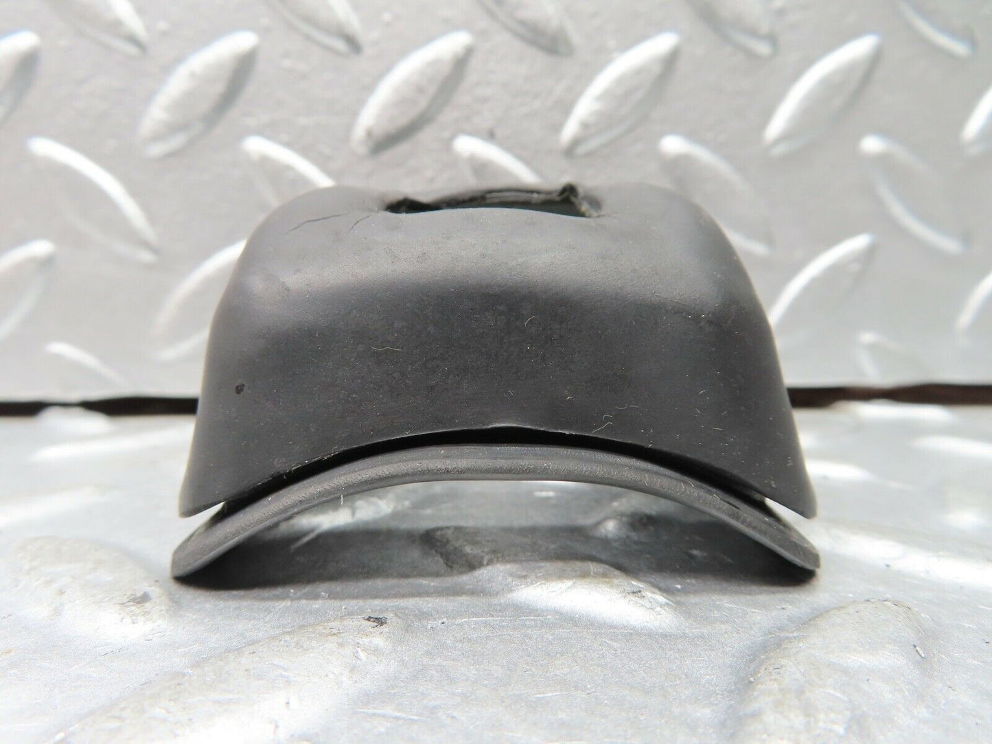 20968 Mercedes-Benz W114 250CE Coupe Indicator Rubber Cover 1154620596
