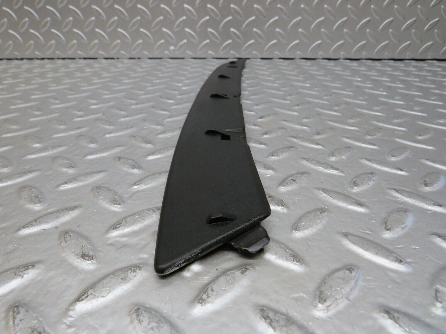 26791 Mercedes-Benz W123 240D Rear Right C Pillar Plastic Trim