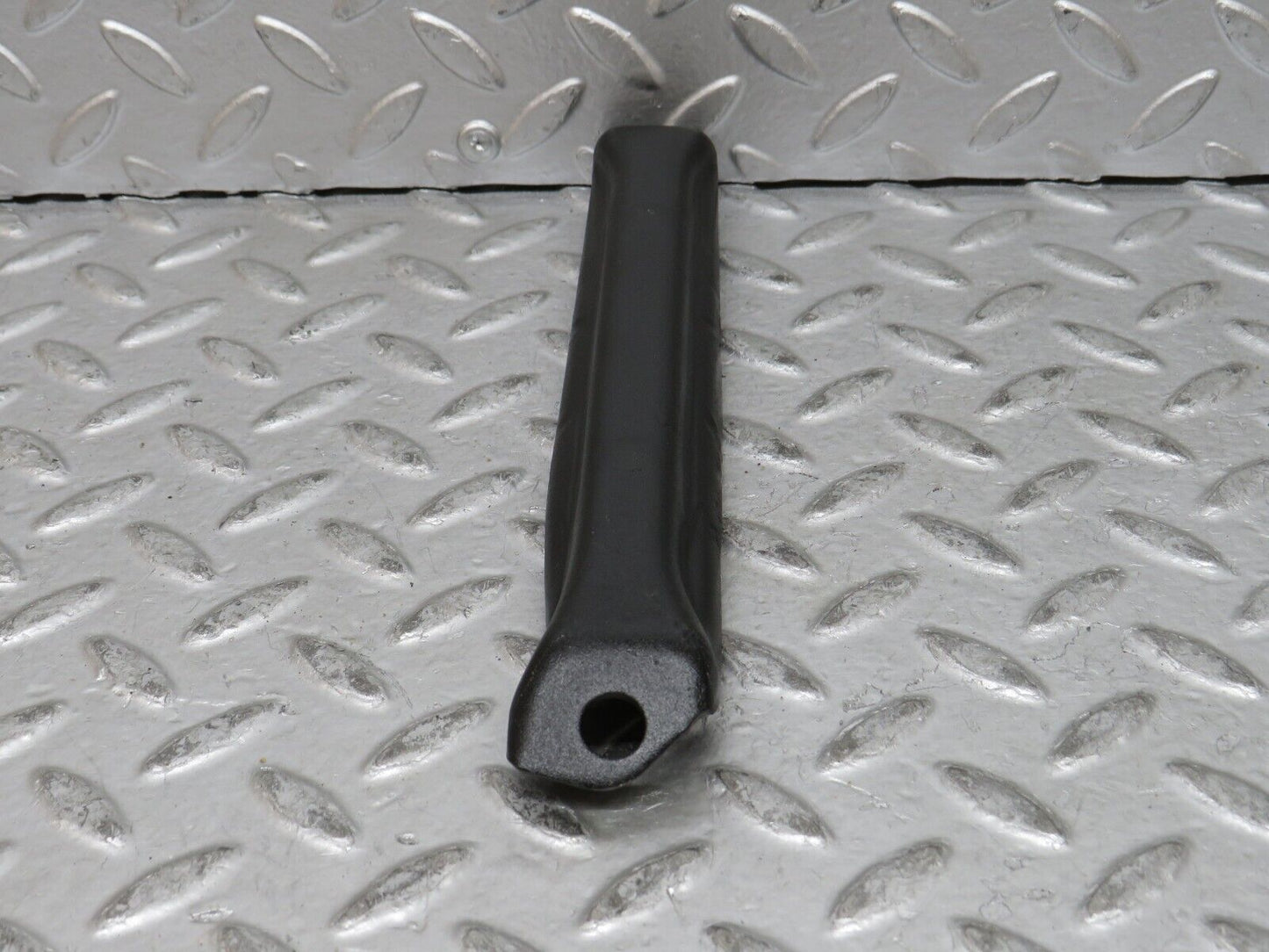 28088 Mercedes-Benz W123 280E Intake Manifold Bracket