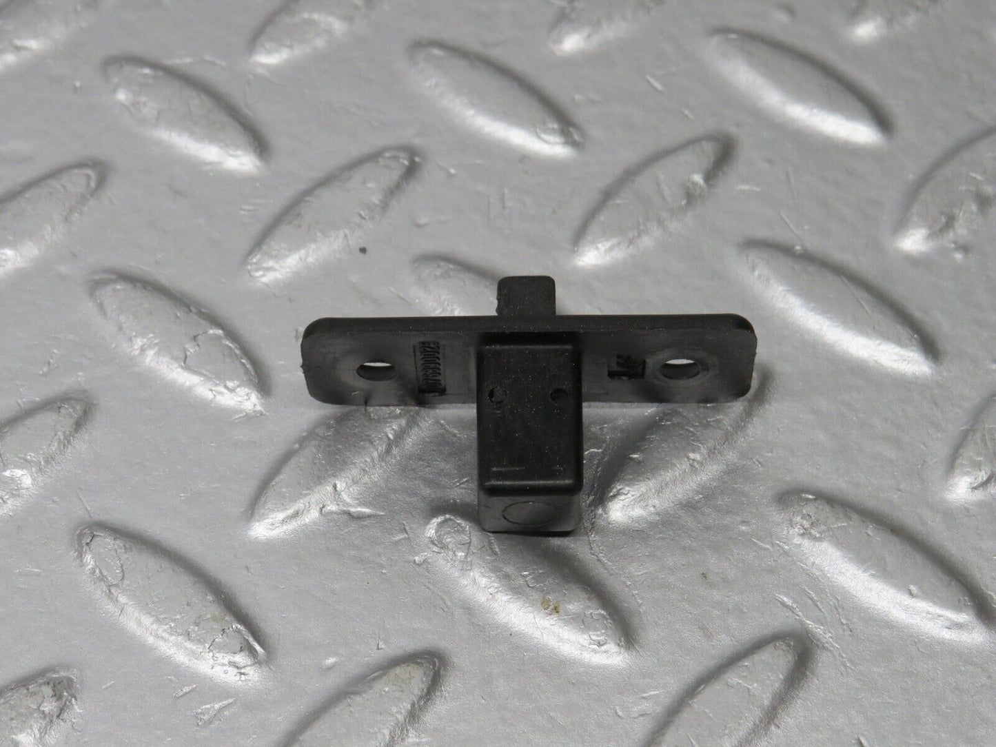 39289 Mercedes-Benz R107 500SL Glove Box Lock 1076890025