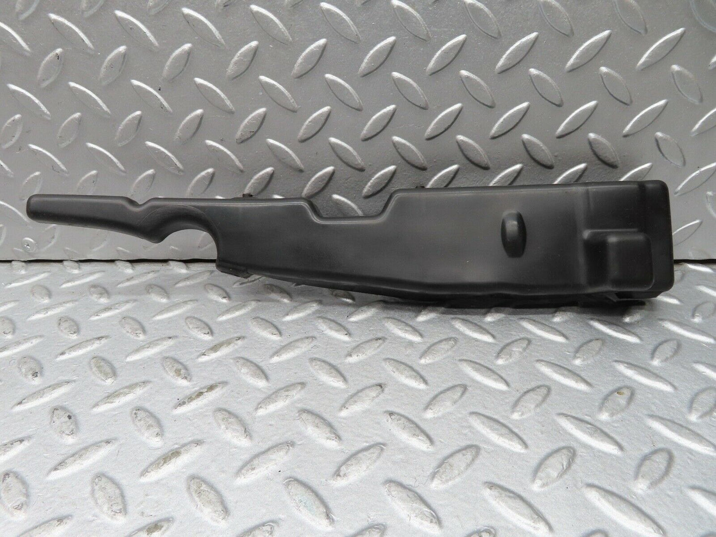 17020 Mercedes-Benz C123 280CE Coupe Bonnet Lock Catch Cover 1238870025